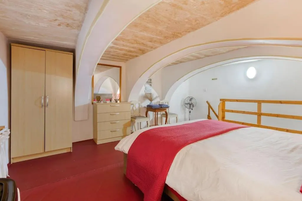 Lovely Studio Apartment Il-Furjana
